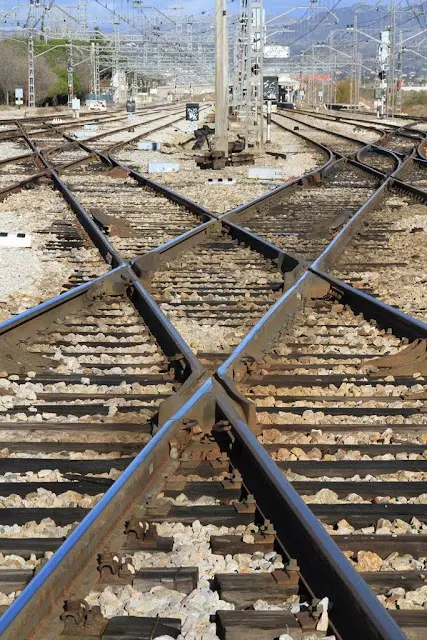 6ff099bee634493537bf604d29741f65_MD5