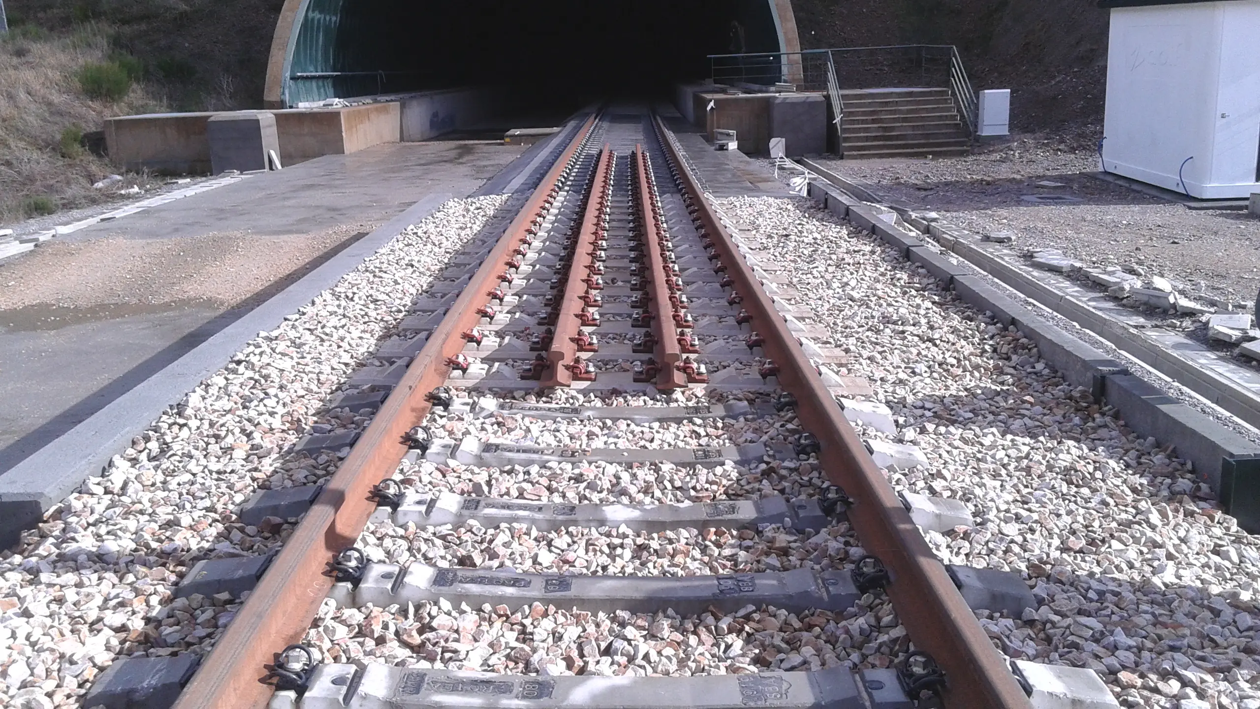 ad88150a44460f9c46fddf1573099c97_MD5